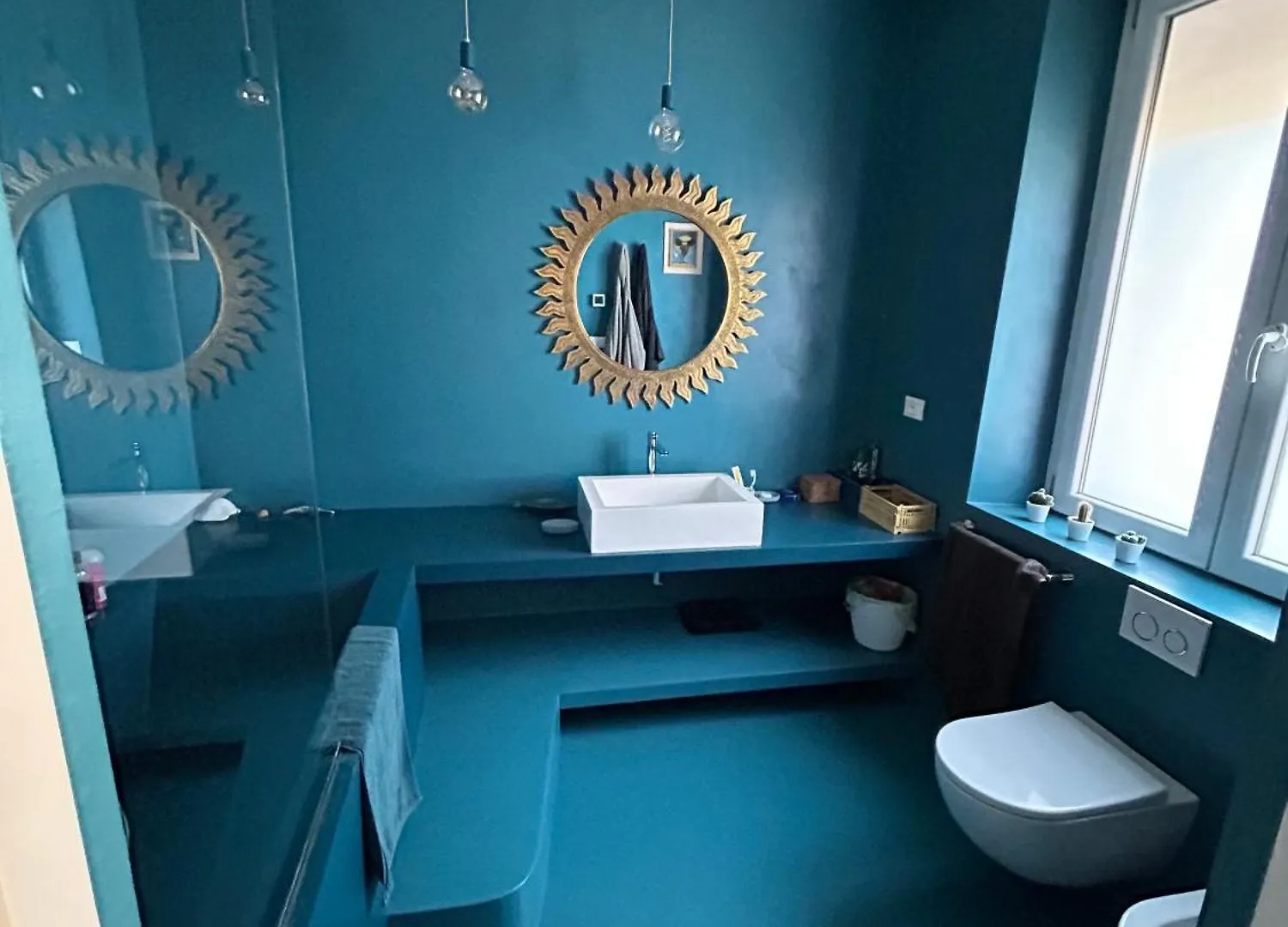 Bright Apartment In San Lorenzo - Feel At Home Rome