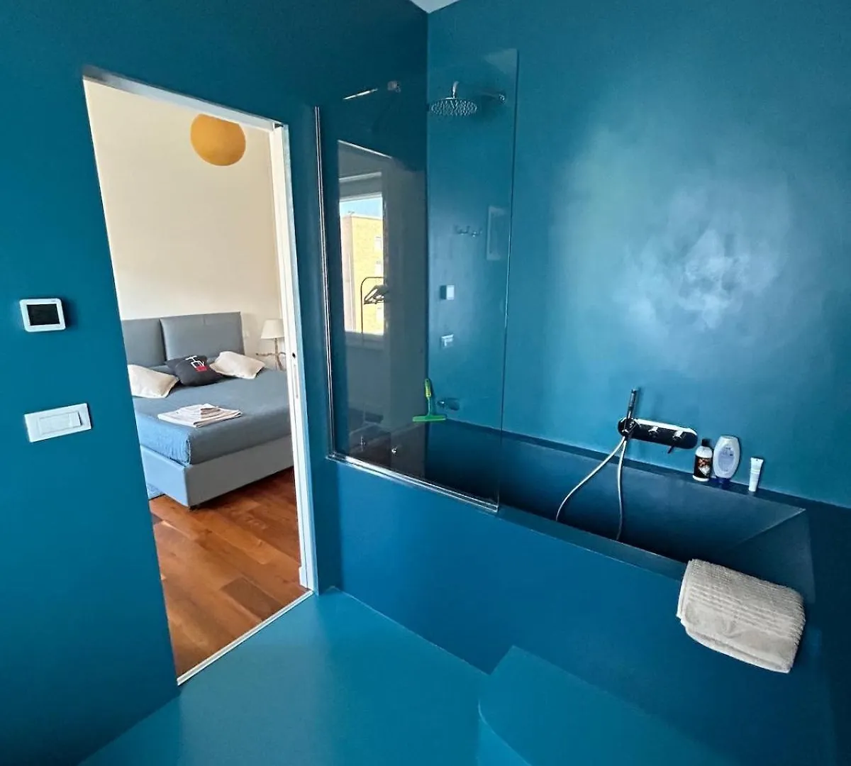 Bright Apartment In San Lorenzo - Feel At Home Rome